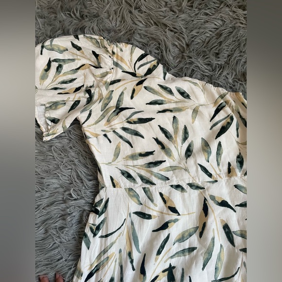 Lulus Light, floral one shoulder dress - Picture 8 of 9